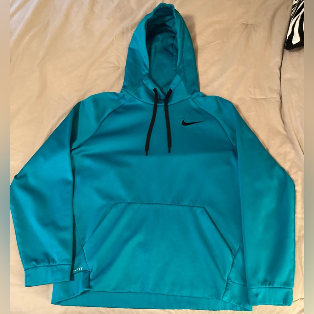 Nike dri-fit hoodie